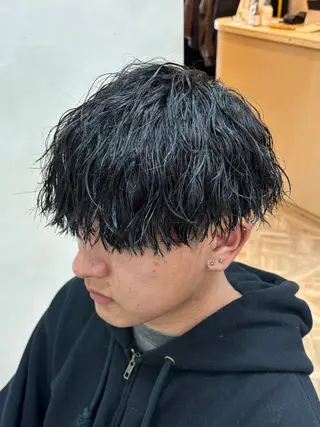 ショート パーマ メンズ パーマ職人DAIKI ツイスパ/波巻きのヘアスタイル