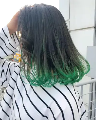 セミロング 【池袋/スパイキー ショート】ⓝⓘⓜⓤのヘアスタイル