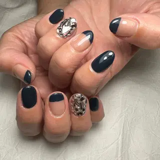 ネイル 駒月 明日香の眉毛・アイブロウイメージ