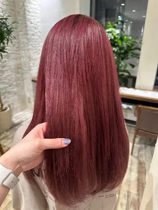 ロング カラー Aura所属・丸山 心 / 艶カラーのヘアスタイル