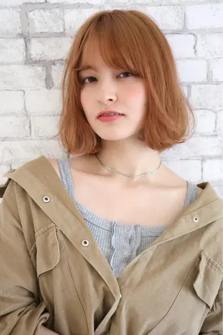 ショート パーマ 赤み消しカラー /透明感カラー 上長のヘアスタイル