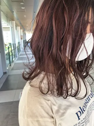 セミロング カラー ヘアアレンジ マエダ リョウのヘアスタイル