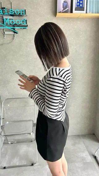 ショート カラー mood tatemachiのヘアスタイル