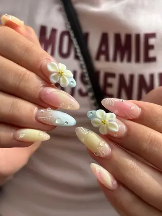 ネイル schon  本八幡店所属・Schon🫧 yuna🫧のネイルデザイン