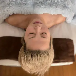 黄土漢方蒸し×温活 サロン hibikiのエステ・リラクイメージ