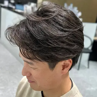 パーマ メンズ Savoir GRANMASH【サヴォア　グランマッシュ】所属・レイヤー/グレージュ メンズパーマのヘアスタイル