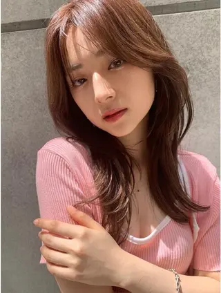 セミロング 髪質改善🇰🇷レイ ヤーカット/艶透明髪のヘアスタイル