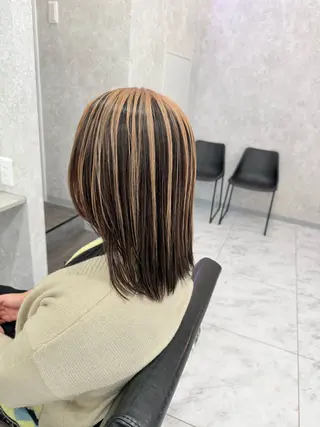 ショート カラー 🌺ハイトーン🌺 矢葺 なぎさ🌺🌺のヘアスタイル