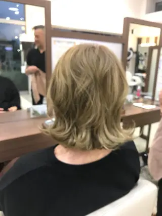 ショート カラー [髪質改善] 北生駒 店長/古居聖理のヘアスタイル