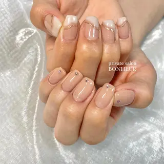 ネイル BONHEUR Annaのネイルデザイン