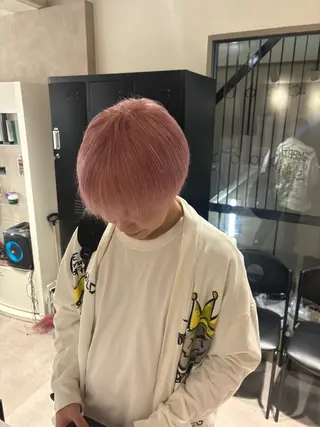 カラー Seleneコウキ ブリーチ/ハイトーンのヘアスタイル