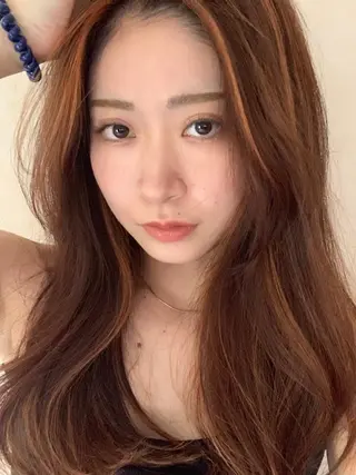 セミロング カラー NERO 松井 隆人のヘアスタイル