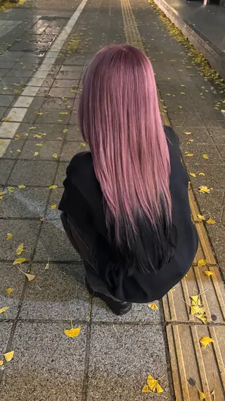 ロング カラー 🍓ハイトーンカラー 🎀nene🍓のヘアスタイル