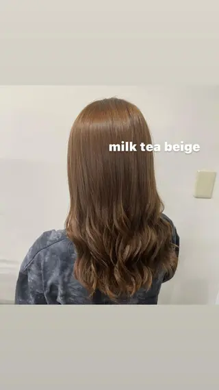 セミロング カラー パーマ ヘアアレンジ メンズ キッズ ネイル マツエク・マツパ 透明感カラー・レイヤ ー🎀amika🎀のヘアスタイル