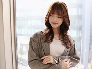 セミロング 裕千/くびれヘア/ 韓国風ヘア/顔まわりのヘアスタイル