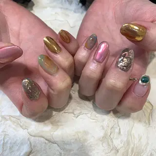 ネイル 佐藤 穂乃香のネイルデザイン