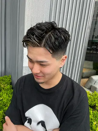 ショート カラー パーマ メンズ &CREW スタッフのヘアスタイル