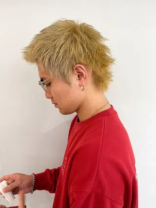 メンズ Kva所属・ウルフ/ハイトーン /髪質改善/AIRIのヘアスタイル