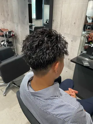 ショート パーマ ヘアアレンジ メンズ _white【京橋店】所属・_WHITE / KENTOのヘアスタイル