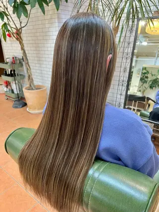 ロング カラー 石井 佑樹のヘアスタイル