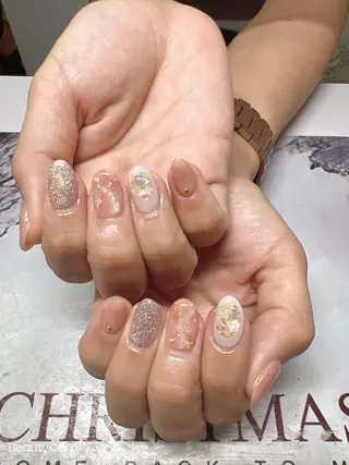 ネイル Guarendo錦糸町店所属・ガレンドウ 白澤 愛子のネイルデザイン