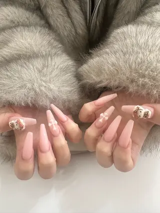 ネイル モリ ナツミのネイルデザイン