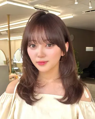 セミロング レイヤーカット/ ほたる🌼のヘアスタイル