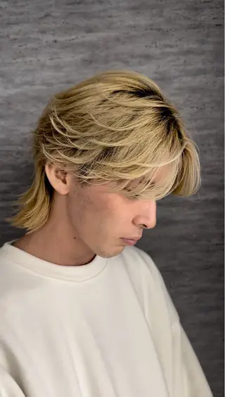 メンズ ニュアンス/フェザー /ウルフ/伶馬のヘアスタイル