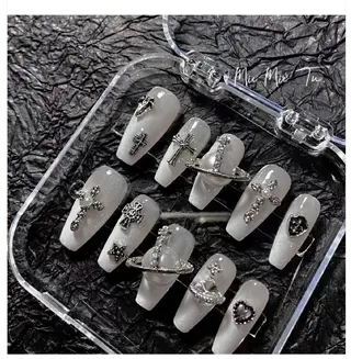 ネイル 清水 吹雪のネイルデザイン