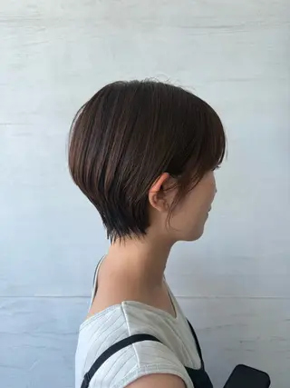ショート カラー RinoShores nagisaのヘアスタイル