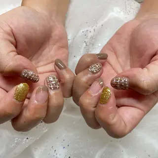 ネイル 金井 奈々のネイルデザイン