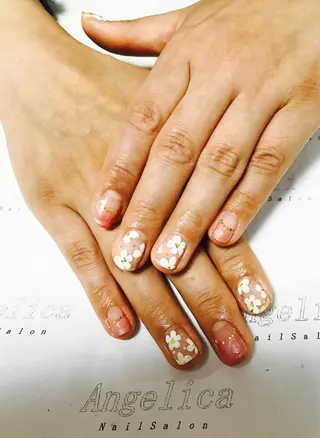 ネイル Angelica ネイリストのネイルデザイン