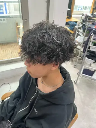 メンズ ユニテバイリトル所属・🏆メンズ特化🥇 店長YUTOのヘアスタイル