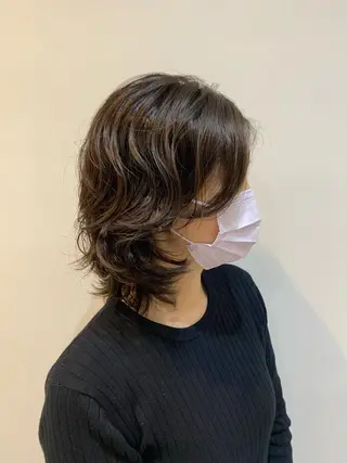 ミディアム パーマ 大人かわいい×艶髪 🤍塩川のヘアスタイル