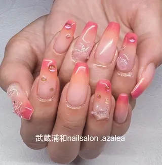 ネイル R inのネイルデザイン