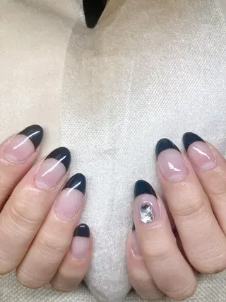 ネイル ECLAT エクラ所属・寺山 千鶴のネイルデザイン