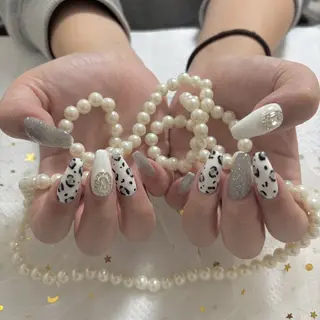 ネイル カスミ ネイルサロンのネイルデザイン