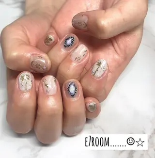 ネイル 江口 佳奈のネイルデザイン