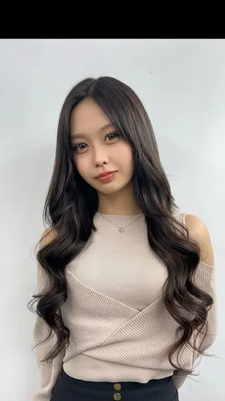 ロング 下妻 カラーエクステ難波のヘアスタイル