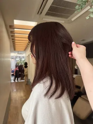 ミディアム ホリグチ ルナのヘアスタイル
