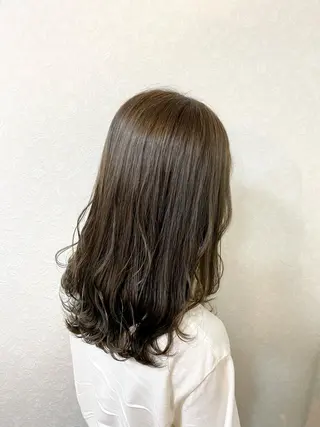 セミロング カラー graphy池袋 東ヶ崎　凌のヘアスタイル