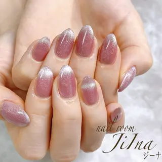 ネイル JiIna nailのネイルデザイン