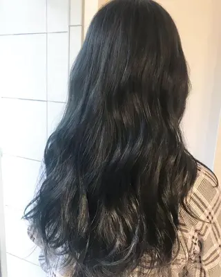 ロング カラー Neolive Cava 相模大野店所属・sola: neoliveのヘアスタイル