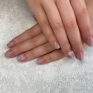 ネイル HIKARI 4uまつ毛ネイルのネイルデザイン