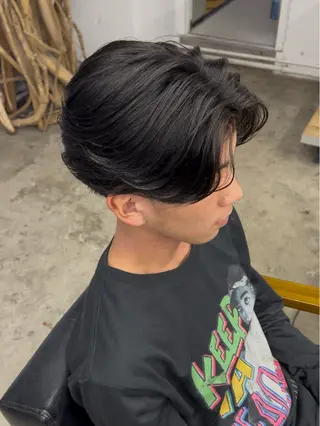 パーマ メンズ 白元 優真のヘアスタイル