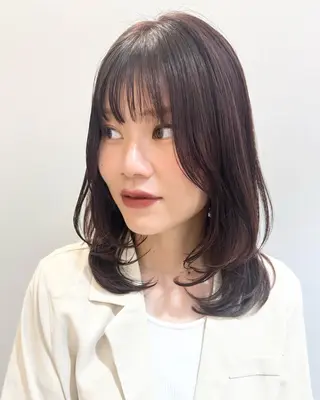 セミロング カラー ヘアアレンジ illmu所属・中野 花菜のヘアスタイル