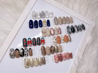 ネイル Loa　salon所属・小南 奈々美のネイルデザイン