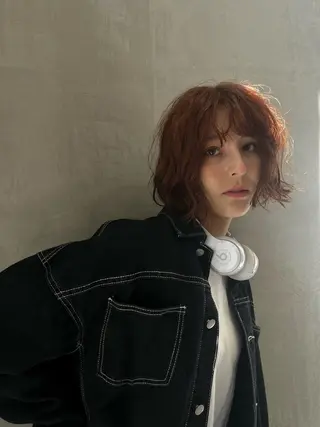 カラー rina似合わせ レイヤー韓国カラーのヘアスタイル