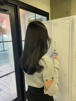 ロング 五屋 美咲のヘアスタイル