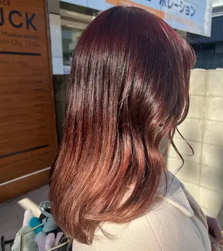 セミロング カラー イシイ ハルナ 🤍のヘアスタイル